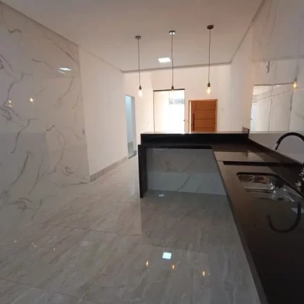 Imagem Casa De 3/4 C Suite No Santa Luzia Com Area Gourmet