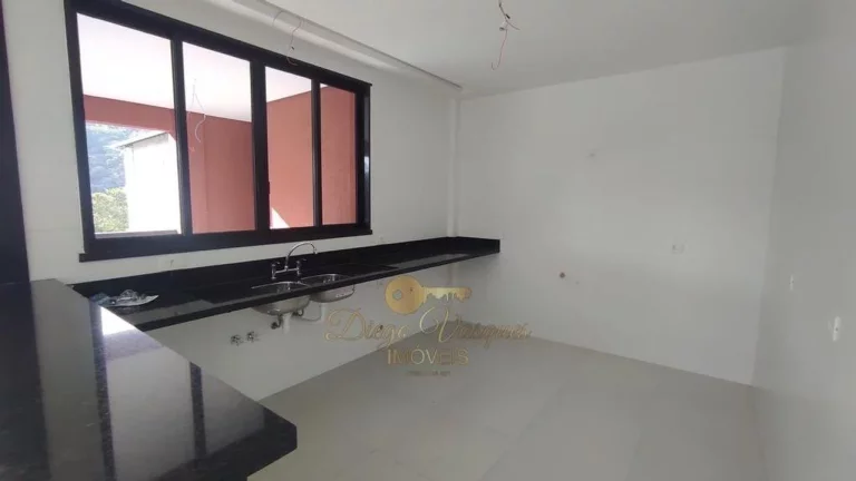 Imagem Casa em Condomínio para Venda em Teresópolis / RJ no bairro Vargem Grande