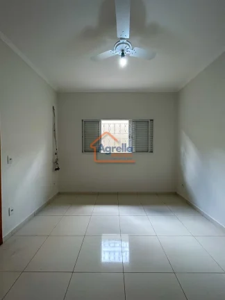 Imagem CASA TÉRRE COM ÁREA DE LAZER E PLANEJADOS À VENDA NO NOSSA SENHORA DAS GRAÇAS