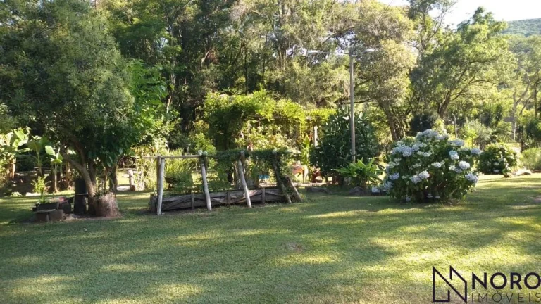 Imagem Casa no campo. Chácara para quem aprecia a natureza, mata nativa, riacho