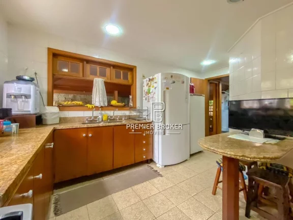 Imagem Casa à venda, 200 m² por R$ 750.000,00 - Quebra Frascos - Teresópolis/RJ