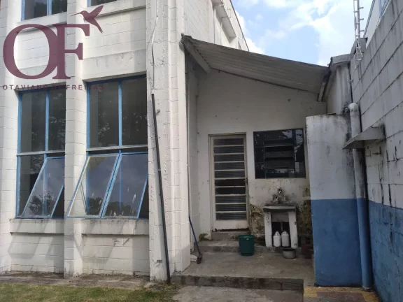 Imagem Ótimo Galpão c/6.000 m² - Excelente localização ao lado da via Anhanguera!