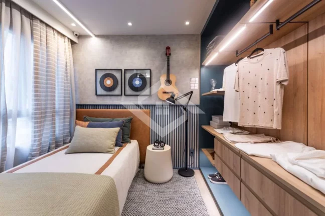Imagem Casa Triplex de 3 Suítes com 321,60 m² para Venda no Parque das Rosas Barra