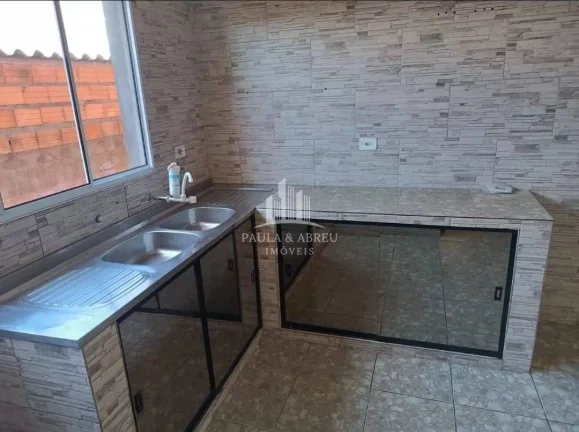 Imagem São 2 Casas 200m², 5 e 3 Cômodos, 1 Vaga, no Jardim Luzitano, Mauá-SP