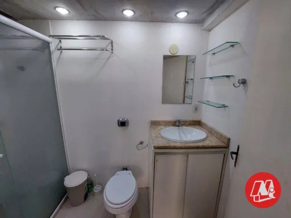 Imagem No bairro Mont´Serrat.1 dormitório, mobiliado. Prédio com elevador.