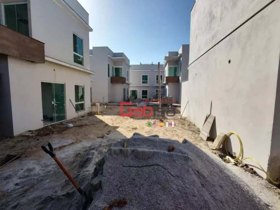 Imagem Casa com 3 dormitórios à venda, 150 m² por R$ 550.000,00 - Peró - Cabo Frio/RJ