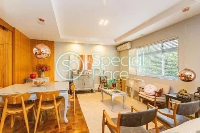 Imagem Apartamento com 154mÂ² no Jardim AmÃ©rica Reformado, modernizado e pronto para morar Living para trÃ...