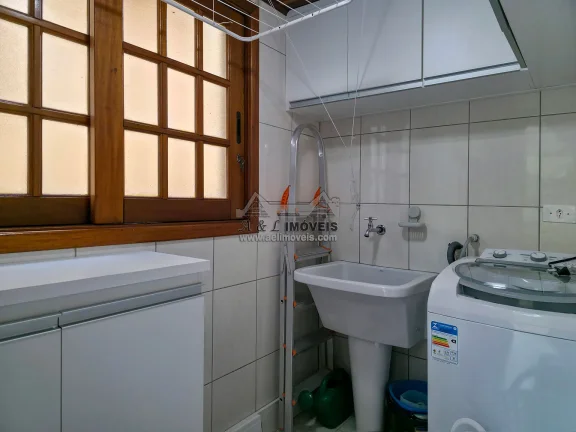 Imagem Casa à venda Campos do Jordão condomínio fechado estilo alpino 4 dormitório