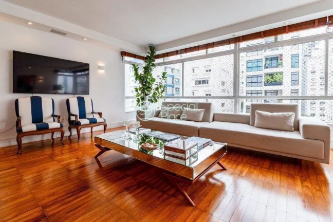 Imagem Excelente apartamento à venda no miolo do Jardim América - Área: 218m² - 03 suítes - Sala de es...