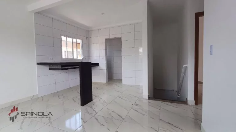 Imagem Casa com 2 dormitórios à venda, 70 m² por R$ 350.000,00 - tude basto - Praia Grande/SP