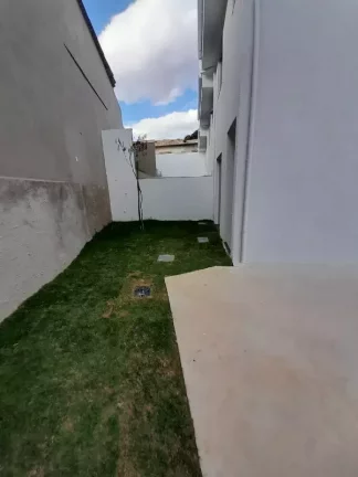 Imagem 3QUARTOS+SUÍTE+ESQUINA+ESPAÇO PARA 3 VAGAS