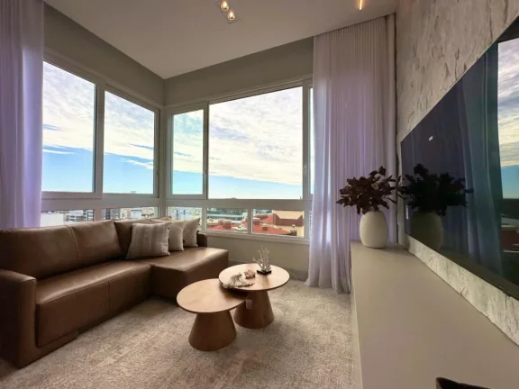 Imagem Apartamento 3Dormitórios dependência - Bairro Zona Nova