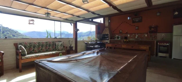 Imagem Casa para Venda em Teresópolis / RJ no bairro Albuquerque