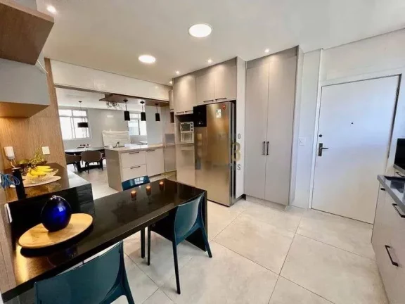 Imagem Excelente Apartamento com 3 Quartos à venda, 146m² - Embaré