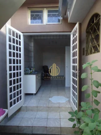 Imagem Casa com 2 dormitórios à venda, 158 m² por R$ 295.000,00 - Jardim Antártica - Ribeirão Preto/SP