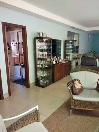 Apartamento com 3 Quartos à Venda, 208 m² em Santa Cecília - São Paulo