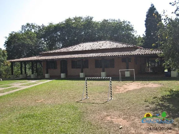 Imagem Chácara de Luxo para Locação em Sorocaba-SP, Jardim Josane: 3 Quartos, 1 Suíte, 3 Salas, 4 Banheiros, 10 Vagas, 920m².