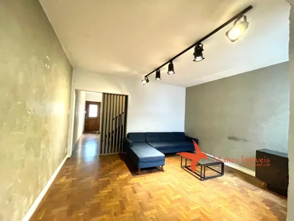 Imagem Casa para locação em Pinheiros, São Paulo-SP: 5 quartos, 5 salas, 2 banheiros, 2 vagas de garagem, 190m² de área.