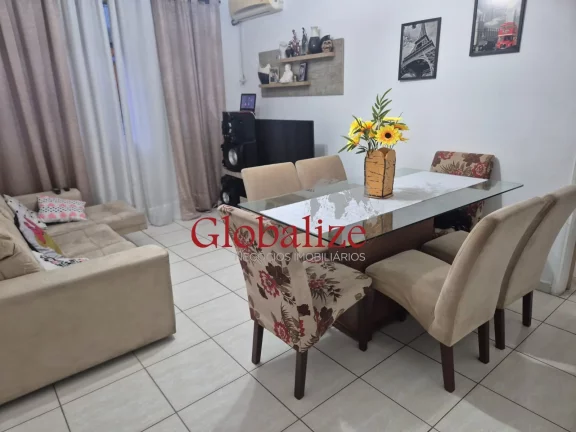 Imagem Apartamento com 2 Dormitórios e vaga demarcada à venda no Gonzaga por R$380.000,00.