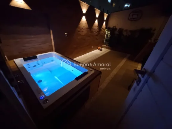 Imagem Casa recém reformada, com decoração moderna-contemporânea, instalações todas novas. Ambientes ...