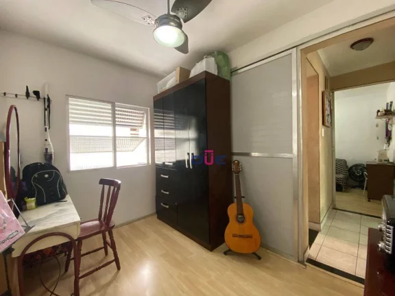 Imagem Apartamento de 3 quartos no BNH na Vergueiro Steidel com estacionamento murado para 2 carros e gás encanado à venda, 62 m² - Aparecida - Santos/SP