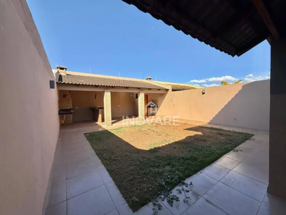 Imagem Casa com 2 dormitórios à venda, 113 m² por R$ 349.000,00 - Setor Flamboyant - Itumbiara/GO