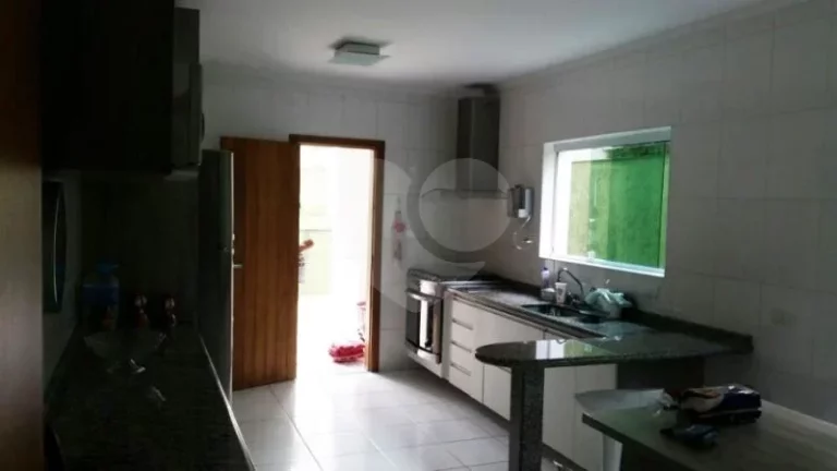 Imagem Casa à venda com 3 quartos, sendo 3 suítes, em Vila Sônia, São Paulo - SP