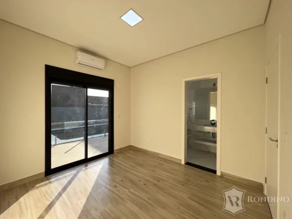 Imagem Casa t?(C)rrea com terreno de 504 m2, 04 dormitórios
