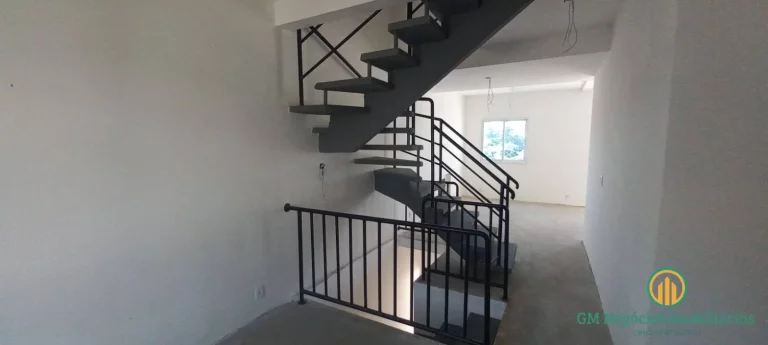 Imagem Casa 3 suítes, lareira, quintal ampla, isolada em condomínio- últimas unids