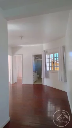 Imagem Ampla casa de 2 pavimentos 4 dormitórios (suíte) no Balneário do Estreito