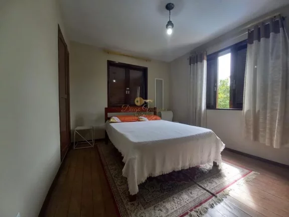 Imagem Casa para Venda em Teresópolis / RJ no bairro Vale do Paraíso