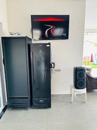 Imagem Casa com 3 dormitórios sendo 1 suite à venda, 280 m² por R$ 1.180.000 - Condomínio Village da Serra - Araçoiaba da Serra/SP