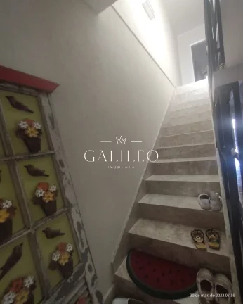 Imagem VENDE-SE Casa com 3 Dormitórios sendo 1 suite com Closet, Cozinha Ampla, Sala 2 Ambientes, Área Gourmet, Ofurô -Jardim Pacaembu - Jundiaí SP