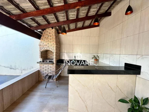 Imagem Casa com 3 dormitórios à venda, 280 m² por R$ 650.000,00 - Cidade Jardim - Itumbiara/GO