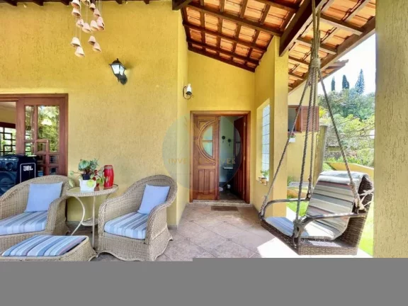 Imagem Casa em Condomínio a Venda no bairro Granja Viana - Carapicuíba, SP