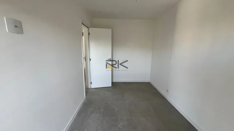 Imagem APARTAMENTO NO ITAGUÁ COM 3 DORMITÓRIOS SENDO 1 SUÍTE,SALA 2 AMBIENTES,VARANDA GOURMET COM CHURRASQUEIRA