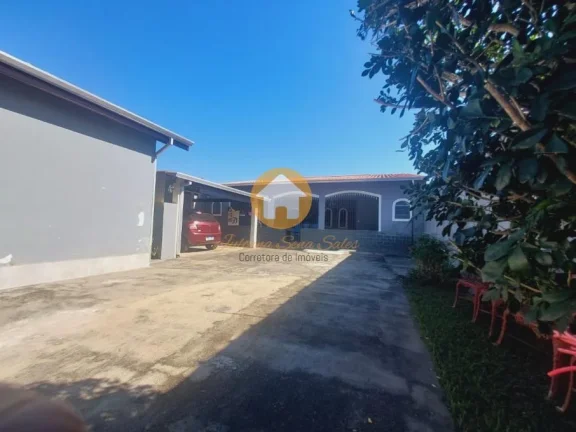 Imagem Casa à Venda  3 Suítes e até 10 vagas em Caraguatatuba- Sp