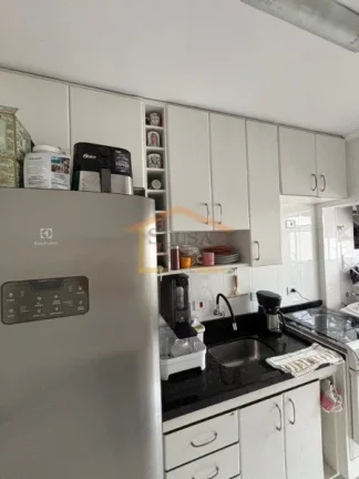 Imagem Apartamento totalmente reformado, com 65m², 3 quartos, sendo 2 conjugados e 1 suíte, sala para doi...