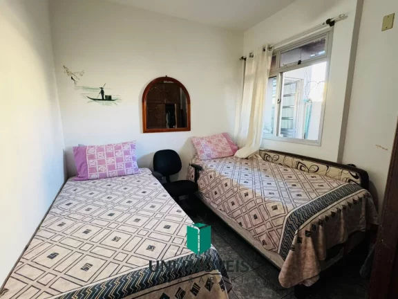 Imagem Apartamento Amplo frente para a rua 02 quartos (01 suíte), Garagem, Área Externa, Praia do Morro