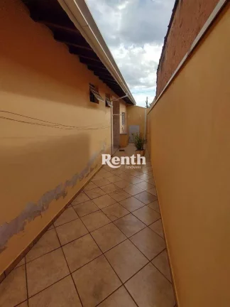 Imagem Casa com 3 dormitórios à venda, 198 m² por R$ 600.000 - Cidade Claret - Rio Claro/SP