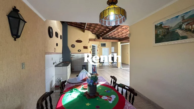 Imagem Casa com 3 dormitórios à venda, 205 m² por R$ 690.000,00 - Jardim Primavera - Rio Claro/SP