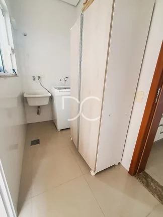 Imagem Ibiti Royal Park - Venda Sobrado | AT 250 m² | AC 230 m² | 3 Dormitórios | 3 Suítes | 4 Banheiros | 4 Vagas