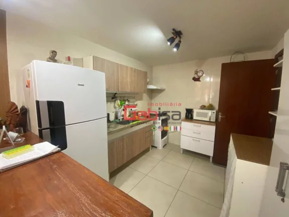Imagem Oportunidade Imperdível em Búzios! Casa à Venda, a 50 Metros do Mar com 3 Quartos, condomíonio com piscina e sauna, 150 m² por R$ 450.000 - Praia Rasa