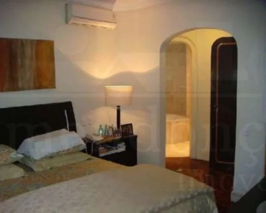 Imagem Apartamento maravilhoso, amplo, com terraço, living com tábuas de ipê, piso de tacos nos dormitó...