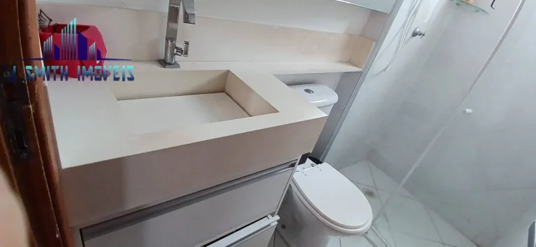 Imagem ALUGO APTO. MOBILIADO E EQUIPADO. 2 DORMS (1 SUÍTE), 2 VAGAS. kM 22