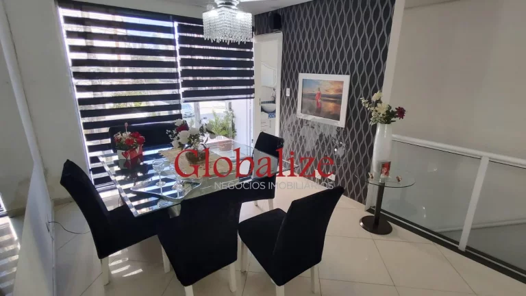 Imagem Linda sobreposta alta Duplex com 4 dormitórios e 3 suítes no bairro do Embaré por R$.1.250.000,00 !!!