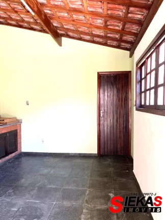 Imagem Espetacular Casa à Venda na Vila Marieta - São Paulo-SP: 4 Quartos, 1 Suíte, 1 Sala, 3 Banheiros, 3 Vagas, 212 m²!