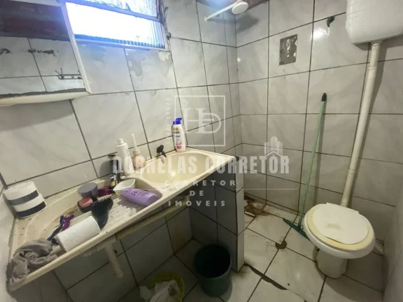 Imagem ️ Imóvel Multifamiliar - 4 Casas no Mesmo Espaço, Ideal para Morar e Lucrar!