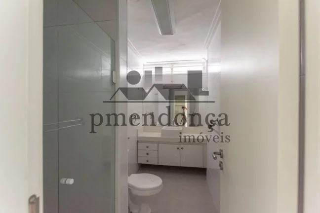 Imagem Higienópolis, apartamento reformado com 3 quartos (1 suíte) e 1 vaga, 164 m².
