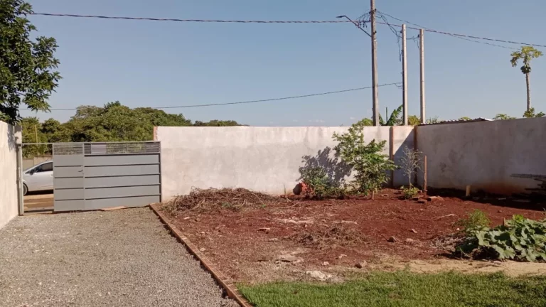 Imagem Casas 2 Quartos para Venda em Engenheiro Beltrão, IVAILÂNDIA, 2 dormitórios, 1 banheiro